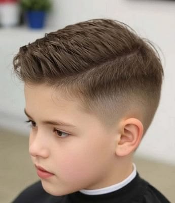 Coupe enfant avec raie dessinée et dégradé